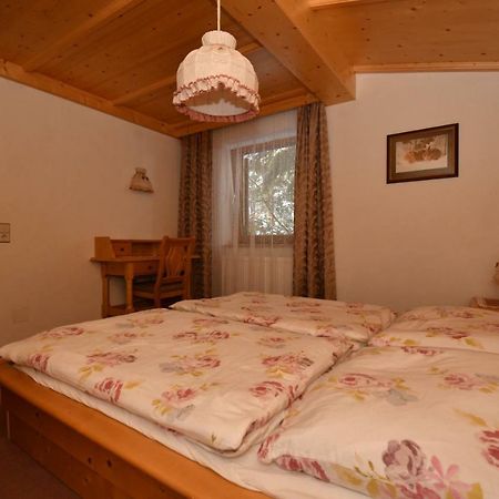 Haus Hubertus Apartment Sankt Leonhard im Pitztal Exterior foto